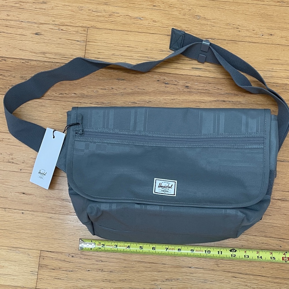 Herschel Supply Co. Gray Messenger Bag with Front Zip Flap
